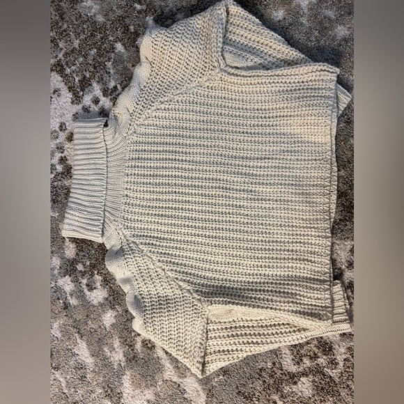 Turtle neck knitted sweater - Picture 2 of 5